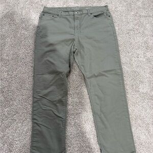 Banana Republic Sage Green Travel Jeans. 38X32
